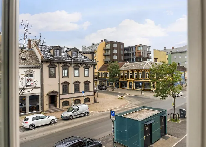 Charming Loft, High Ceiling !modern & Central, Free Private Parking 7 Min Walking ! Apartmán Trondheim